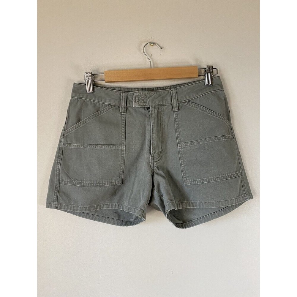 Union Bay Green Khaki Shorts Size 5 Juniors Womens Y2K Summer